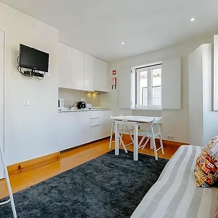 Rent4rest Downtown Tiny *