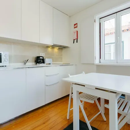 Rent4rest Downtown Tiny * Lizbona