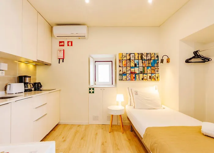 아파트 Rent4rest Downtown Tiny 리스본