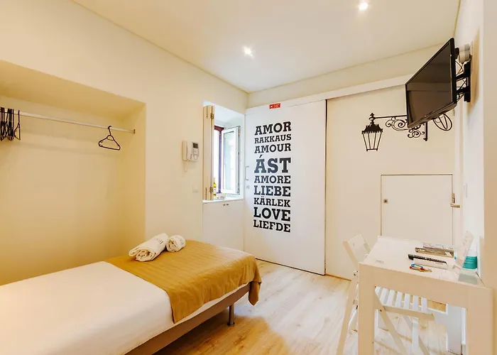 Rent4rest Downtown Tiny *