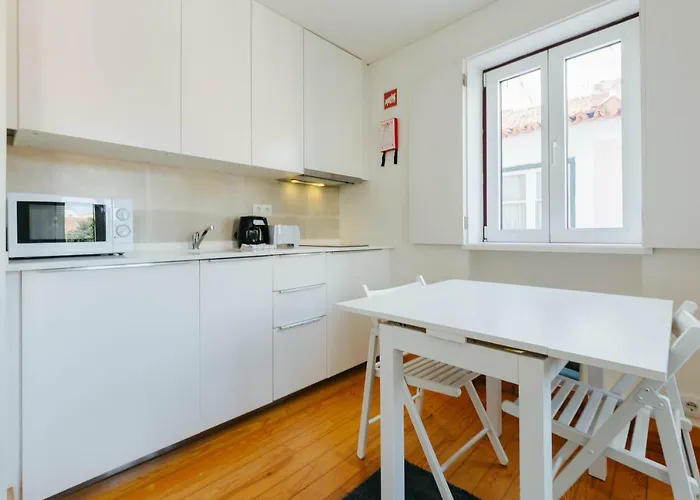 Rent4rest Downtown Tiny * 리스본