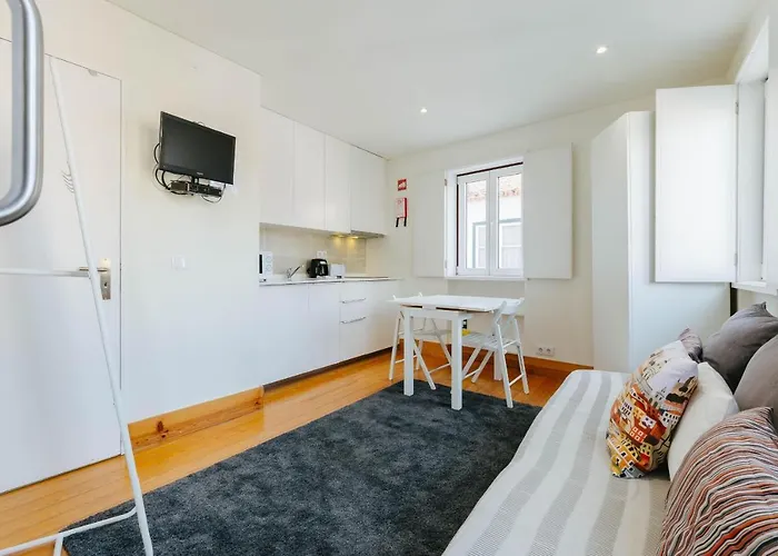 아파트 Rent4rest Downtown Tiny 리스본