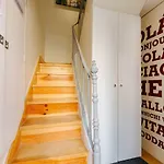 Daire Rent4rest Downtown Tiny Lisboa