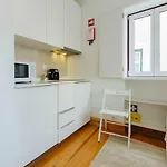 Rent4rest Downtown Tiny Lisboa