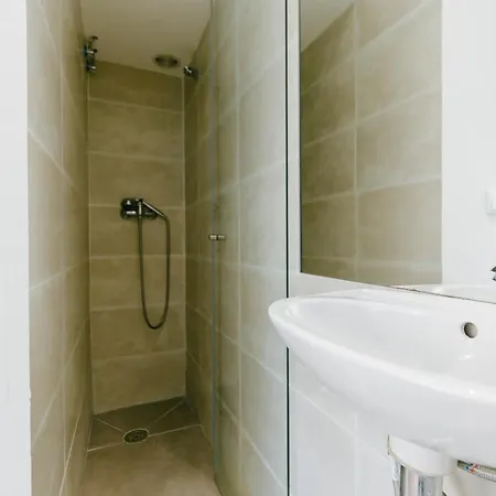Rent4Rest Lisbon Downtown Tiny Studio Apartments Апартаменты Лиссабон